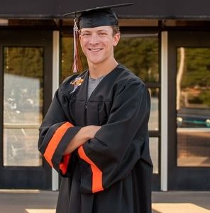 Meet your Posher, Sharon